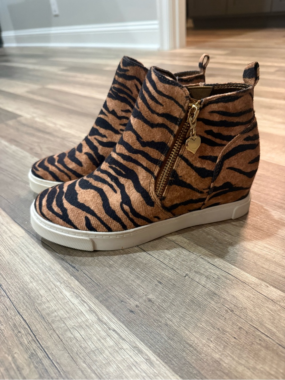 Vince Camuto Tiger-Print Black and Tan Wedge Sneaker